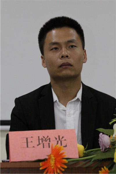 河北誠(chéng)促會(huì)誠(chéng)信萬(wàn)里行走進(jìn)邯鄲耀騰企業(yè)管理咨詢集團(tuán) 郝小學(xué)